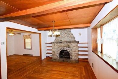 19 Brown Ave, North Providence, RI 02911 - photo 4