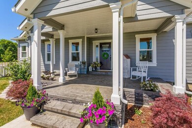 967 Old Stage Rd, Central Point, OR 97502 - photo 4