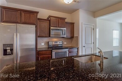 104 A Blackstone Ct, Statesville, NC 28677 - photo 6