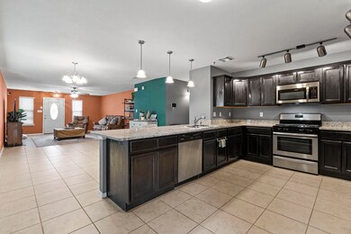 14945 Brandon Wolfram, El Paso, TX 79938 - photo 5