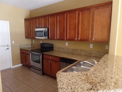 Beautiful upgraded kitchen