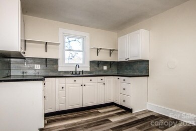 600 Salisbury Rd, Statesville, NC 28677 - photo 7