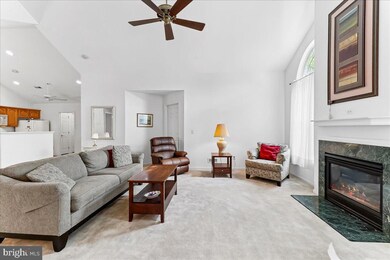 141 Farrington Ln, Souderton, PA 18964 - photo 7