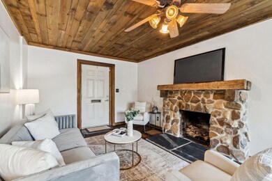 20-web-or-mls-2955-fremont-st