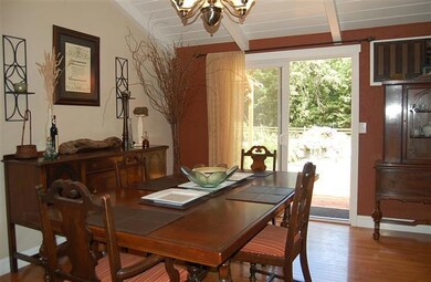 2391 Azalea Dr, Grants Pass, OR 97526 - photo 4