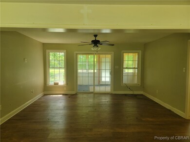 31 Moccasin Trail, Weems, VA 22576 - photo 2