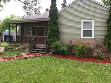 821 Clark Rd, Lansing, MI 48917 - photo 2