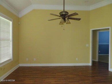 208 Amber Dr, Byron, GA 31008 - photo 4