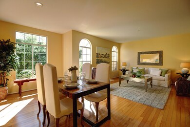 Open and Inviting Floorplan