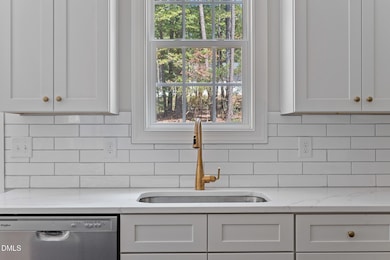 15 Bourbon St, Fuquay-Varina, NC 27526 - photo 2