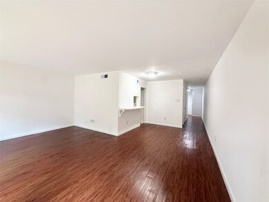3912 Mandell St, Houston, TX 77006 - photo 5