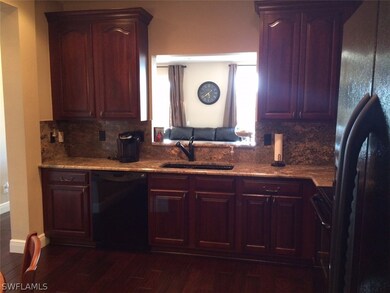 Kitchen and pass through.