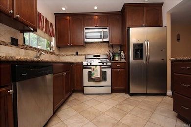 10331 Lindley Ave unit 221, Porter Ranch, CA 91326 - photo 2