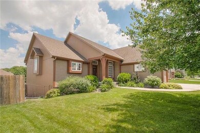 9315 Swarner Dr, Lenexa, KS 66219 - photo 3