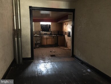 2427 E Madison St, Baltimore, MD 21205 - photo 7