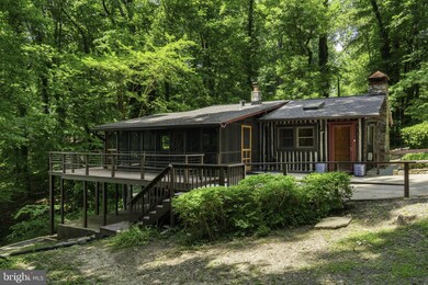 8281 N Point Rd, Manassas, VA 20112 - photo 3