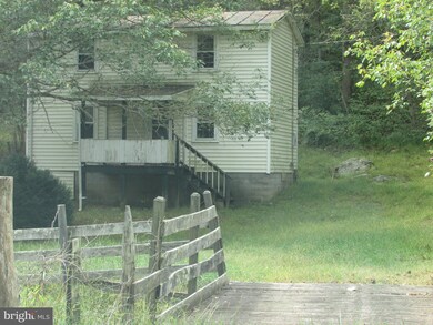 651 Gid Brown Hollow Rd, Washington, VA 22747 - photo 2