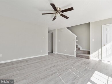 307 Frontier Fort Ln, Strasburg, VA 22657 - photo 7