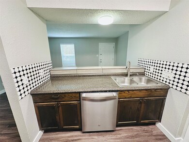 1314 Southport Dr unit C, Austin, TX 78704 - photo 7