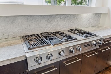 Perfect addition to this chef's kitchen!