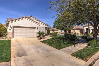 2-1569 W Poppy Hills Cir