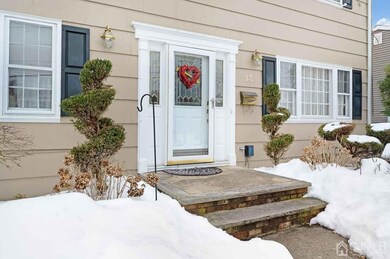 13 Princeton Dr, Middlesex, NJ 08846 - photo 2