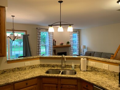 24036 Walnut Cir unit 181403, Plainfield, IL 60585 - photo 4