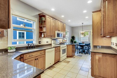 329 N Larch Ave, Elmhurst, IL 60126 - photo 5