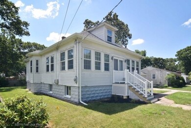 42 Burgess Dr, Warwick, RI 02886 - photo 4