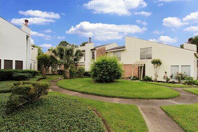 7862 Green Lawn Dr unit 7862, Houston, TX 77088 - photo 3