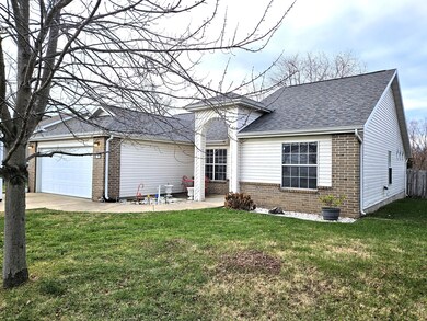 713 S Carriage Crossing, Nixa, MO 65714 - photo 2