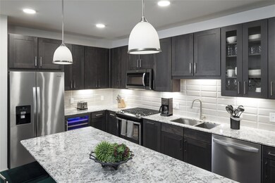 5613 Belmont Ave unit 204, Dallas, TX 75206 - photo 3