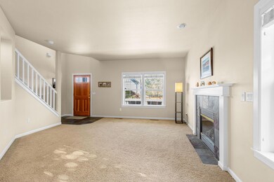 3035 NE Roxy Place, Bend, OR 97701 - photo 7