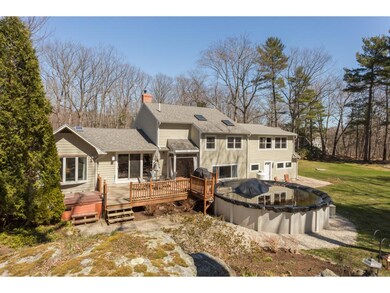 140 Walker Bungalow Rd, Portsmouth, NH 03801 - photo 5
