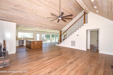 Living, Kitchen, Sun