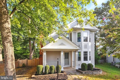 15220 Larkspur Ln, Dumfries, VA 22025 - photo 2