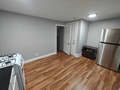28 Vine St unit 101, Haverhill, MA 01830 - photo 6