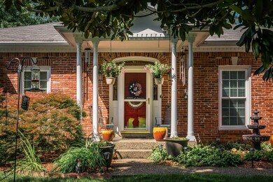 3702 W Locust Circle-18