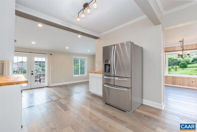 847 Lee Jackson Hwy, Staunton, VA 24401 - photo 4