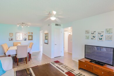 13812 N Newcastle Dr, Sun City, AZ 85351 - photo 5