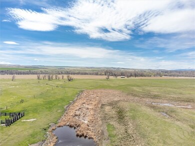 some areas shown in photos not included in the sal