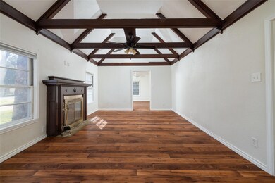 309 N Roe St, Fort Worth, TX 76108 - photo 6