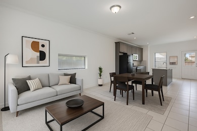 8710 Knox St unit A, Houston, TX 77088 - photo 4