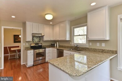 3205 Brynwood Place, Herndon, VA 20171 - photo 5