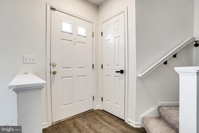 15656 Three Otters Place, Manassas, VA 20112 - photo 5