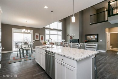 8024 NW 95th Cir, Johnston, IA 50131 - photo 5