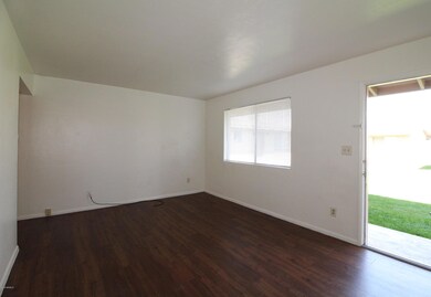 2012 S Granada Dr unit C, Tempe, AZ 85282 - photo 4