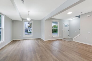 585 Athens Ave, Columbus, OH 43204 - photo 7