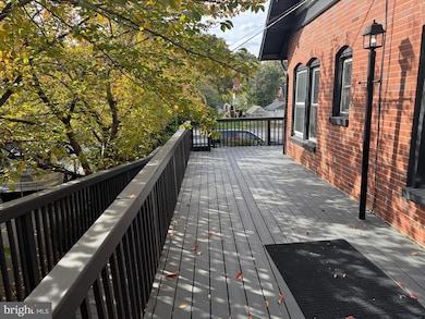 426 N Royal Ave, Front Royal, VA 22630 - photo 3