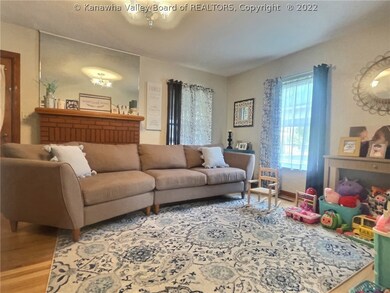 1444 Smith St, Milton, WV 25541 - photo 3